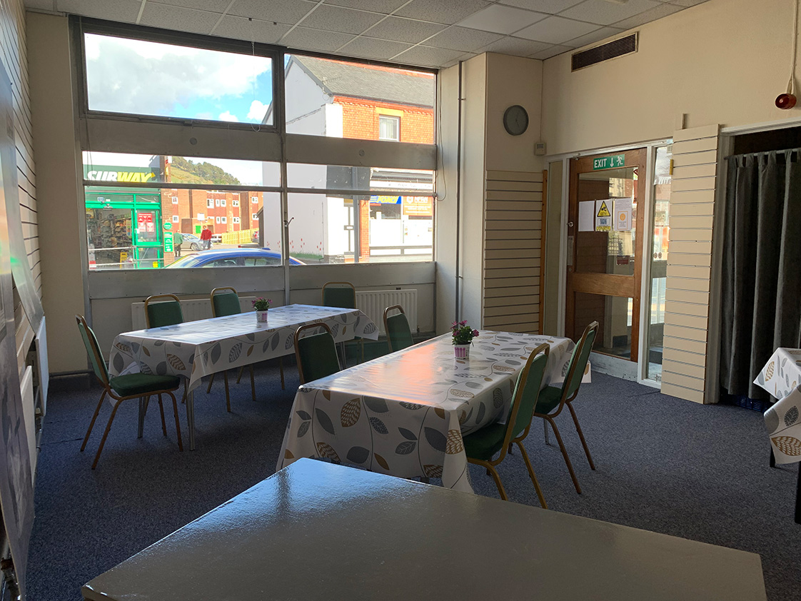 Llani Pop Up